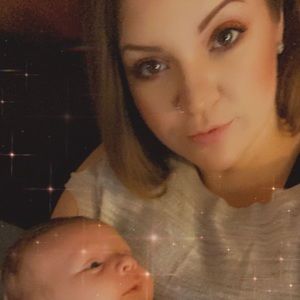 Meet your Posher, Cassandra